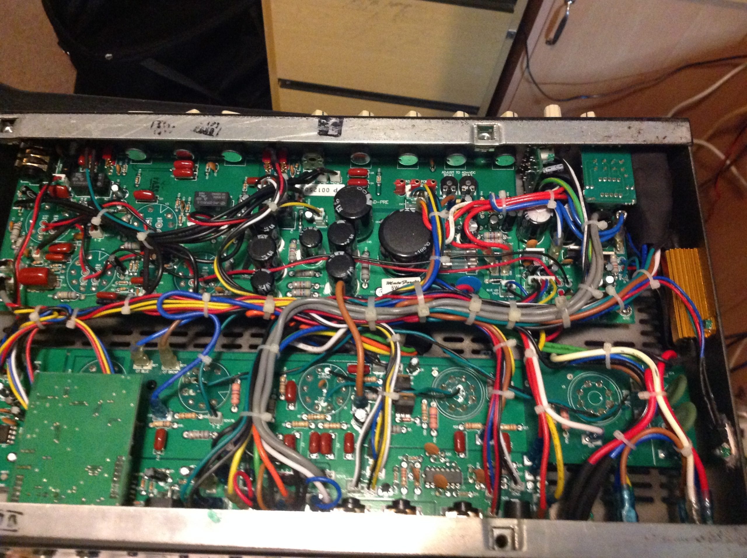 valve amp internal image