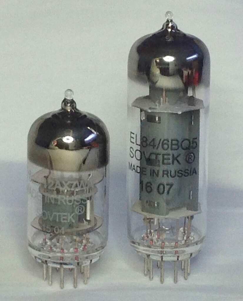 Sovtek Valve kit 3 12AX7WA and 2 Matched EL84’s for Fender Blues Jr